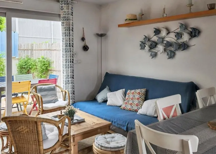 Maison Charmante A Avec Piscine Partagee 福克斯索梅尔