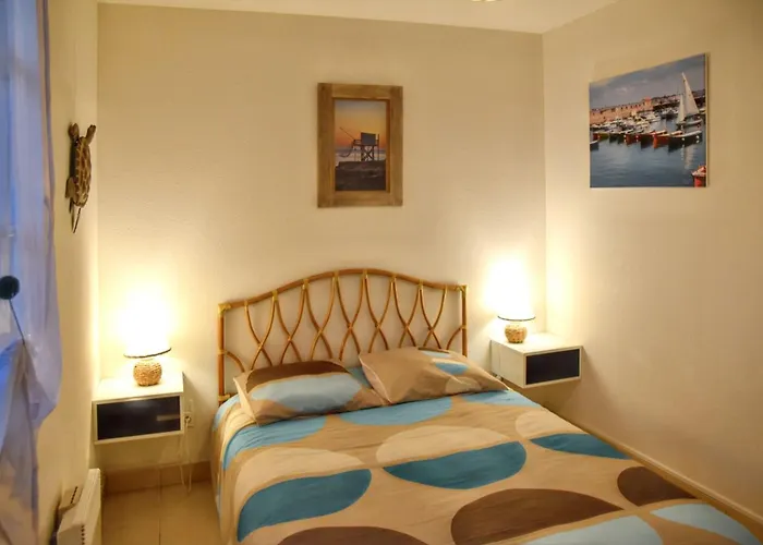 度假居 Maison Charmante A Avec Piscine Partagee *