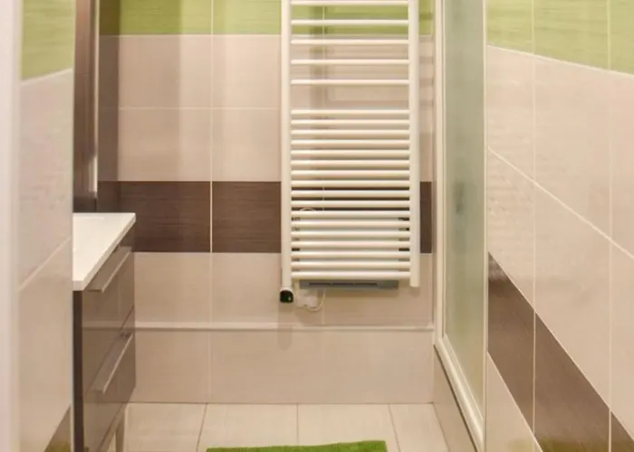 度假居 Maison Charmante A Avec Piscine Partagee *